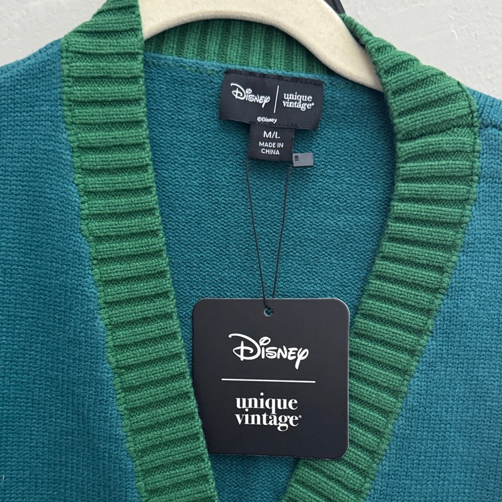 Unique Vintage Disney The Nightmare Before Christmas Cardigan - Picture 2 of 3